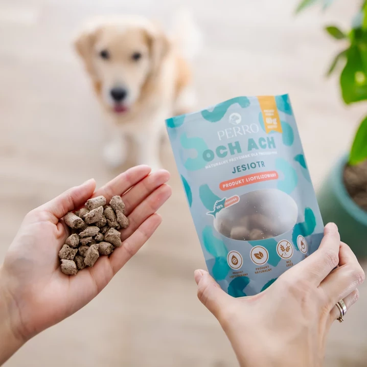PERRO Och i Ach Jesiotr - liofilizowane smakołyki, treningówki dla psa z jesiotra 40g - 3