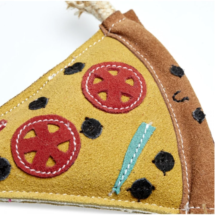 GREEN&WILD'S Pepe le Pizza  - bardzo wytrzymała zabawka dla psa z naturalnej skóry i juty 20cm - 2